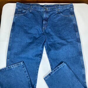 Wrangler Rugged Wear Relaxed Fit 1035001AI 42x30 Cotton Blue Jeans